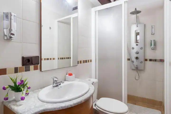 Alojamiento Casa Arab-House Apartment Granada Ngoại thất bức ảnh